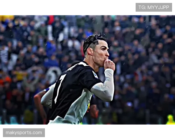 C罗在尤文图斯的战术适配与稳定输出机制解析